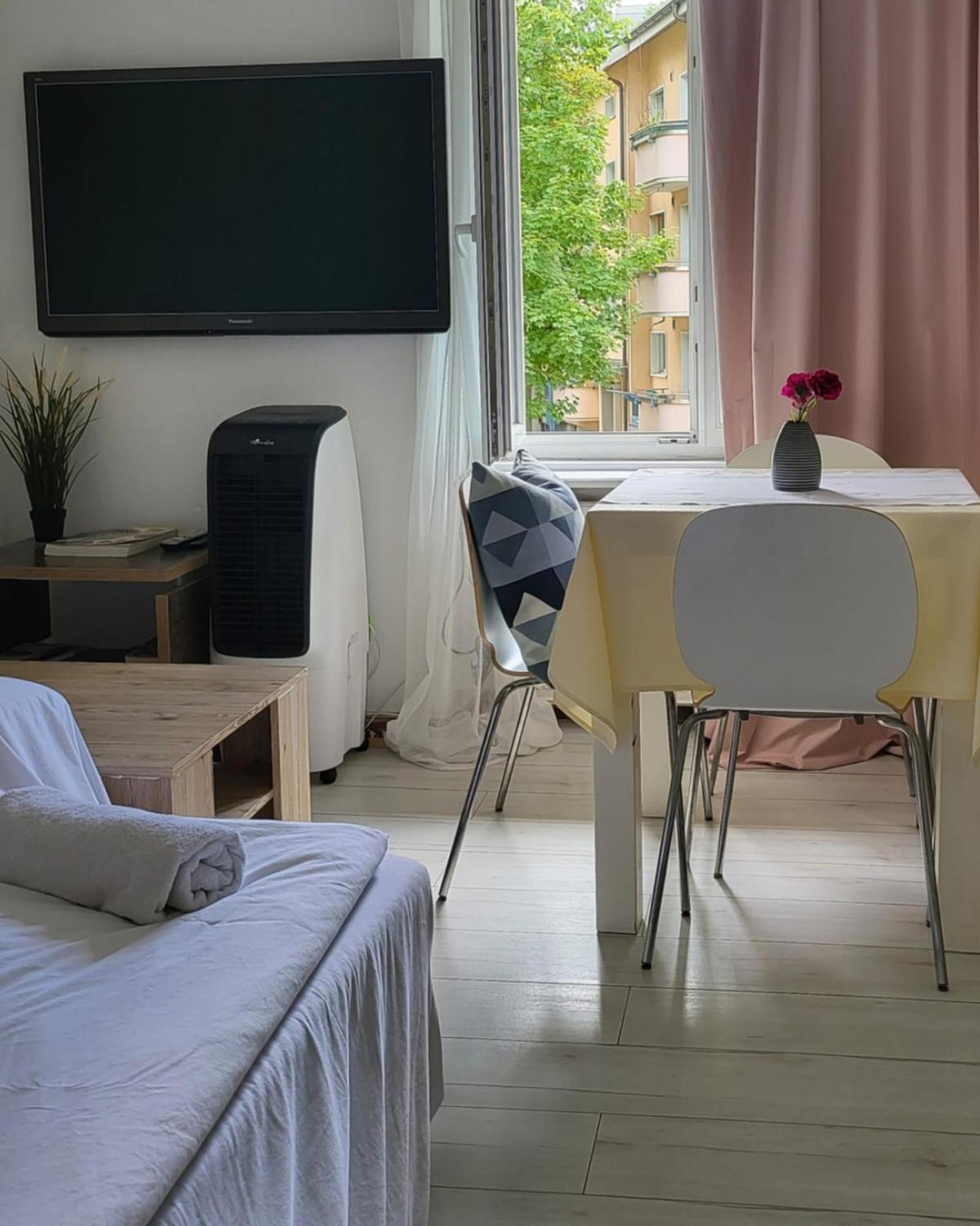 Bastis Central Guesthouse Lucerne City Exterior foto